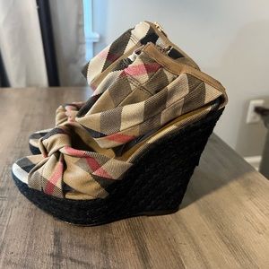 Burberry Wedge Heel size 36